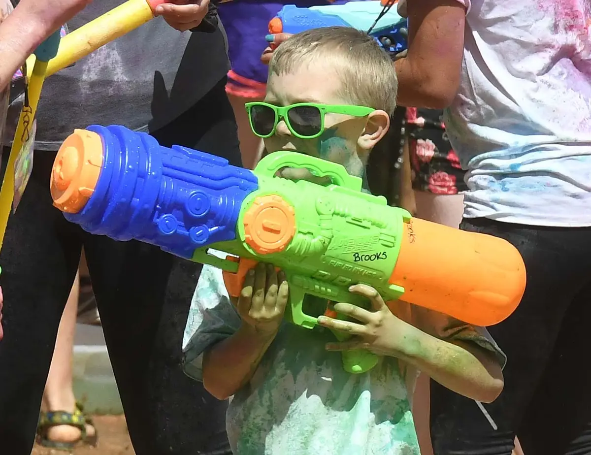 Wapiyapi wars - water fight